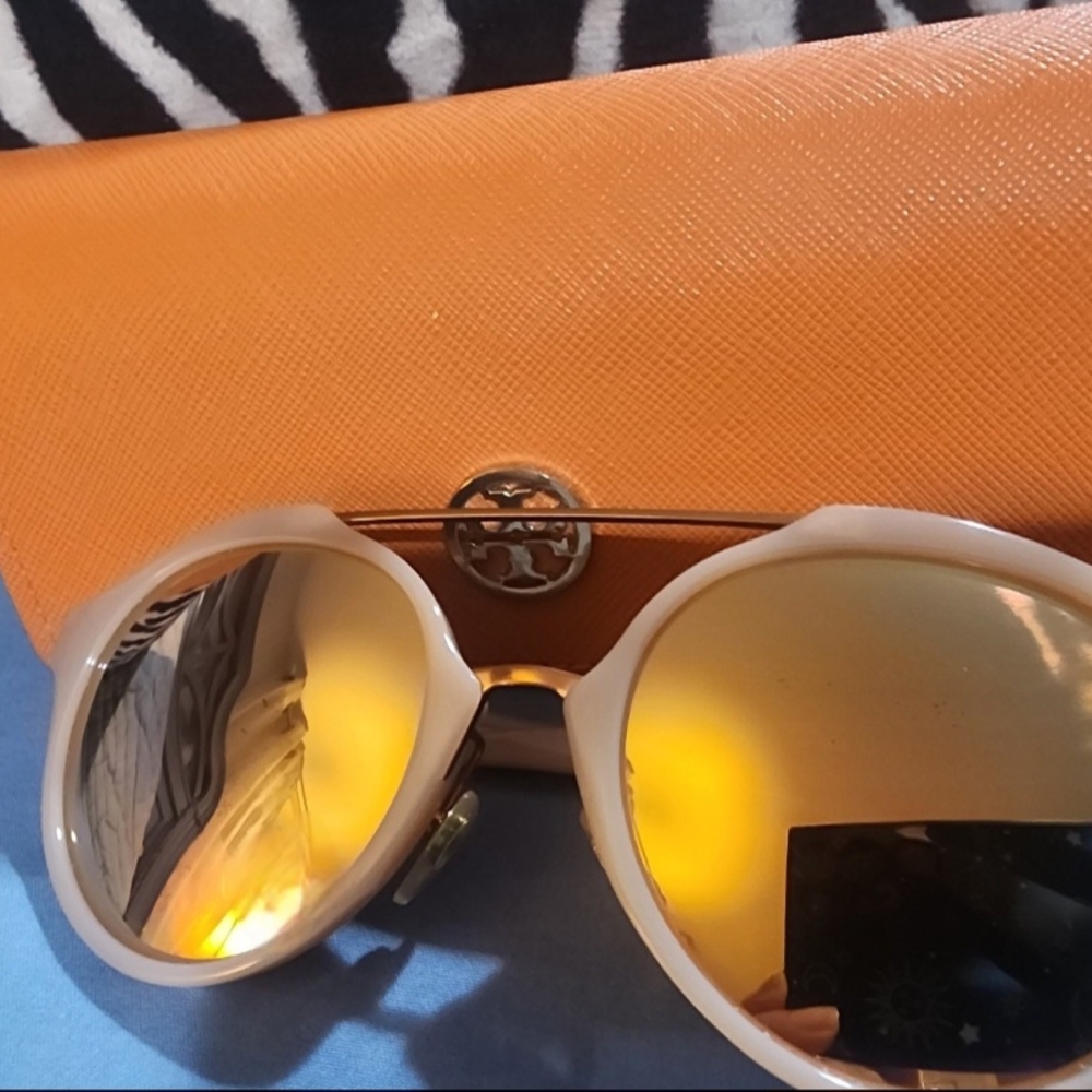 Tory Burch Cream Sunglasses with Gold Reflective Lenses
